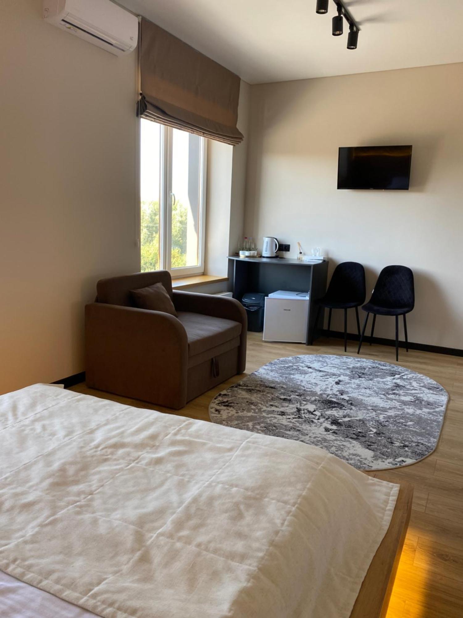 Discovery Garden Apartments Khmelʼnytsʼkyy Extérieur photo