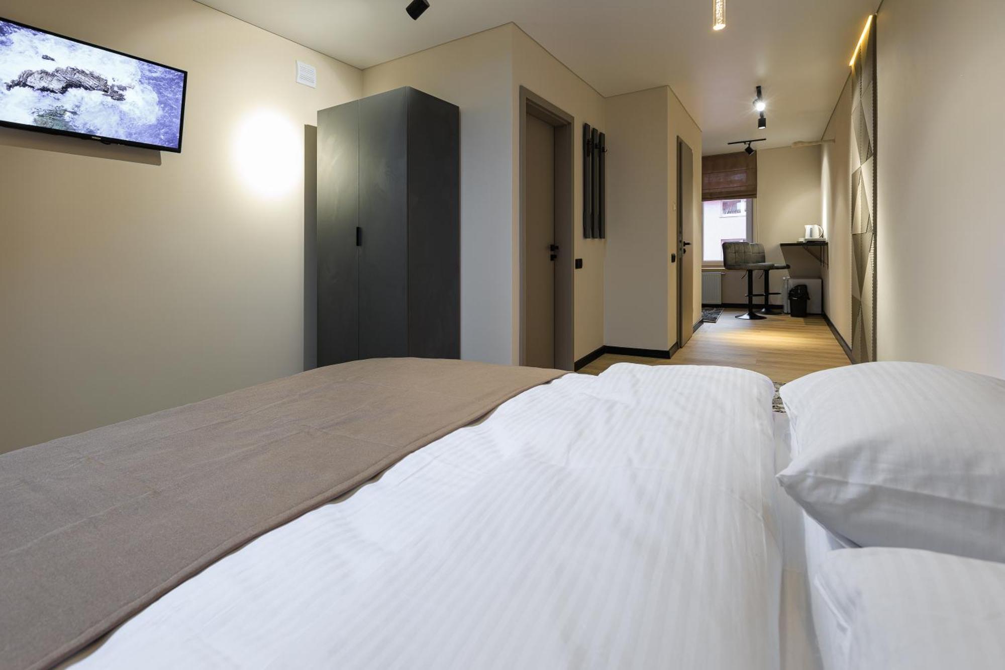 Discovery Garden Apartments Khmelʼnytsʼkyy Extérieur photo